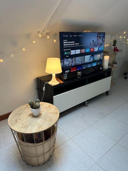 Cozy Apartment In Madrid Center Exteriör bild