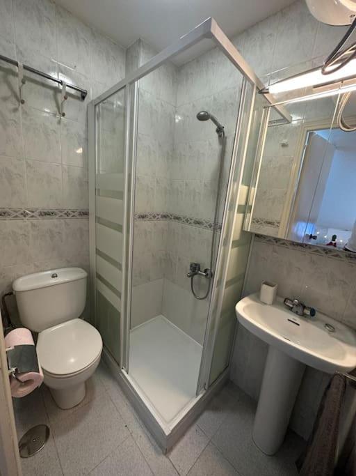 Cozy Apartment In Madrid Center Exteriör bild
